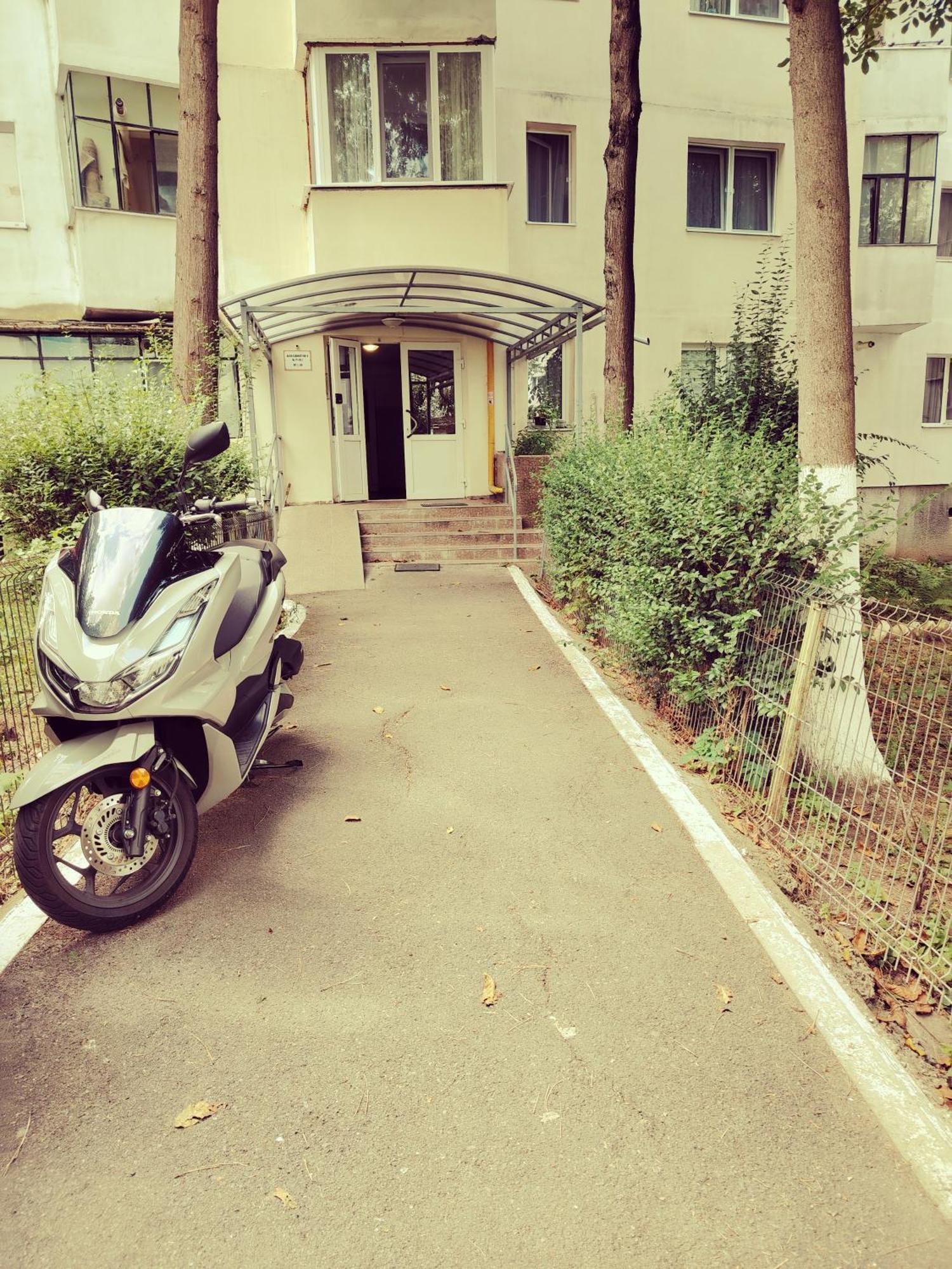 Garsionera Teo דירה *